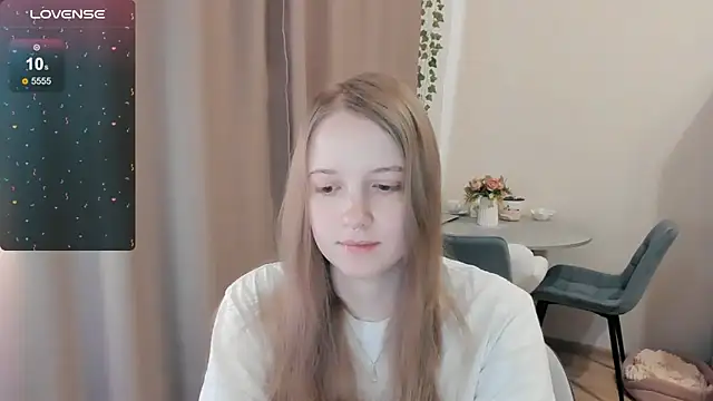 Snapshot of Alyaley chatting on June 9, 2026, 12:17 pm Alyaley online show from June 9, 2026, 12:17 pm