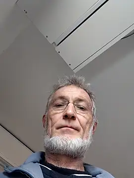 Snapshot of 60philippe chatting on February 19, 2026, 10:12 am 60philippe online show from February 19, 2026, 10:12 am