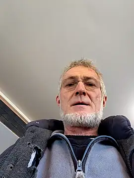 Snapshot of 60philippe chatting on February 8, 2026, 12:58 pm 60philippe online show from February 8, 2026, 12:58 pm