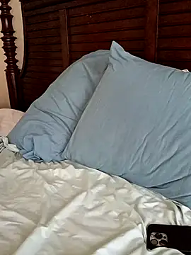 momentum2023 online show from September 24, 2025, 3:29 pm