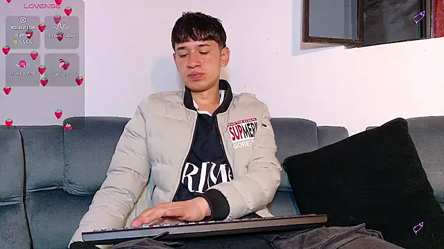 Snapshot of Mr_daren_ chatting on September 30, 2025, 5:08 pm Mr daren online show from September 30, 2025, 5:08 pm