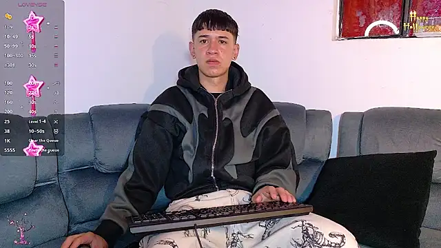 Snapshot of Mr_daren_ chatting on October 20, 2025, 6:08 pm Mr daren online show from October 20, 2025, 6:08 pm