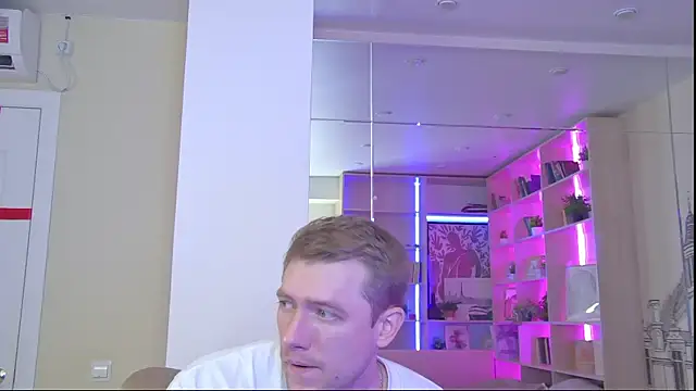 EthanPinkman online show from June 5, 2026, 5:01 am