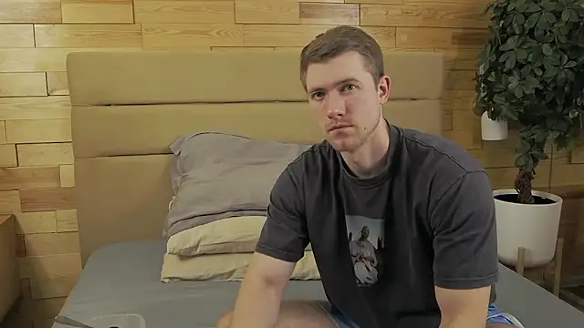 EthanPinkman online show from October 15, 2025, 4:22 am