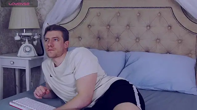 EthanPinkman online show from March 12, 2025, 6:51 am