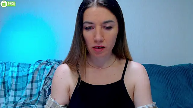 Snapshot of Sweet___Amelia chatting on October 28, 2025, 1:32 pm Sweet Amelia online show from October 28, 2025, 1:32 pm