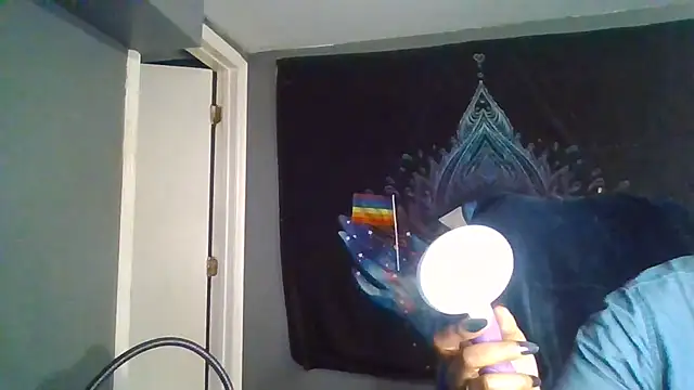 Snapshot of AmazonianMistress chatting on November 13, 2025, 6:23 pm AmazonianMistress online show from November 13, 2025, 6:23 pm