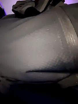 Snapshot of AmazonianMistress chatting on March 4, 2026, 4:15 pm AmazonianMistress online show from March 4, 2026, 4:15 pm