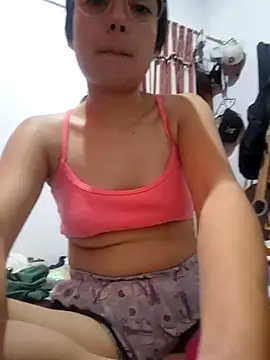 littlemelii online show from January 21, 2025, 1:18 am