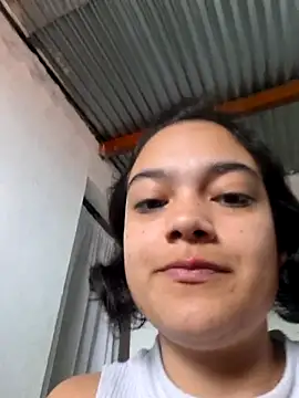 littlemelii online show from October 7, 2025, 2:40 pm