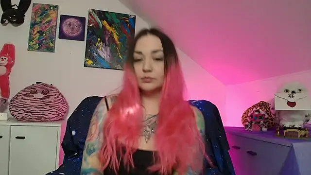 PinkHurricaneOfficial online show from February 27, 2026, 1:55 pm