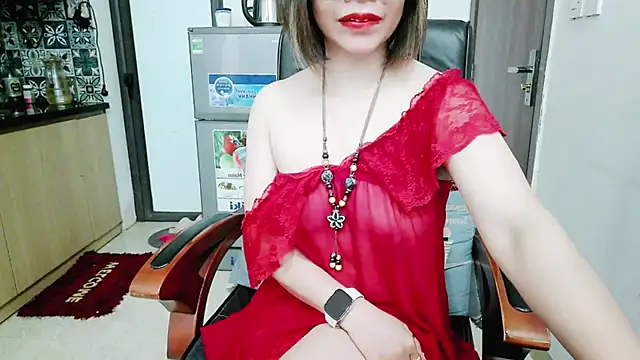 Miu-Le online show from December 1, 2025, 7:42 am