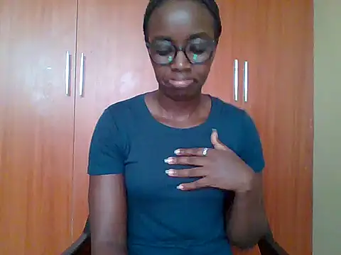 sexy darleen23 online show from April 20, 2026, 8:50 am