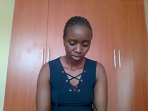Snapshot of sexy_darleen23 chatting on October 17, 2025, 9:23 am sexy darleen23 online show from October 17, 2025, 9:23 am