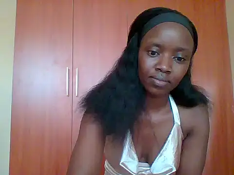 Snapshot of sexy_darleen23 chatting on October 8, 2025, 11:01 am sexy darleen23 online show from October 8, 2025, 11:01 am