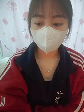 Kajisu 26 online show from February 11, 2026, 1:27 am