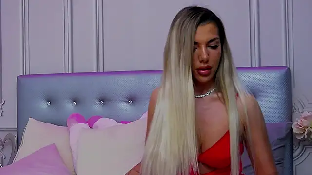 ClaraHazel online show from February 13, 2025, 2:01 am