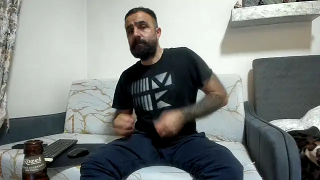 ivat80 online show from November 6, 2025, 5:39 pm