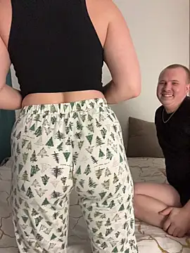 MrMrsRight online show from January 18, 2026, 10:40 am