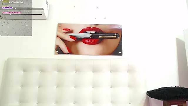 Snapshot of horny-juliette chatting on March 13, 2025, 12:56 pm horny-juliette online show from March 13, 2025, 12:56 pm