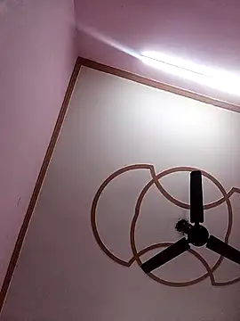 Snapshot of Beauty-khan chatting on February 8, 2025, 6:22 pm Beauty-khan online show from February 8, 2025, 6:22 pm