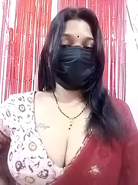 Snapshot of Beauty-khan chatting on February 21, 2025, 1:22 pm Beauty-khan online show from February 21, 2025, 1:22 pm