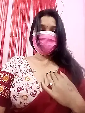 Snapshot of Beauty-khan chatting on February 26, 2025, 4:49 pm Beauty-khan online show from February 26, 2025, 4:49 pm