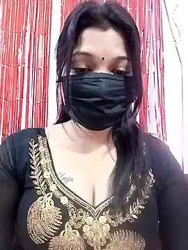 Snapshot of Beauty-khan chatting on February 23, 2025, 6:45 pm Beauty-khan online show from February 23, 2025, 6:45 pm