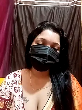 Snapshot of Beauty-khan chatting on September 19, 2025, 7:51 pm Beauty-khan online show from September 19, 2025, 7:51 pm