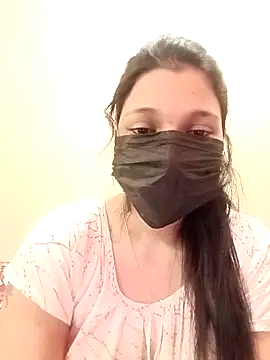 Snapshot of Beauty-khan chatting on November 19, 2025, 7:03 pm Beauty-khan online show from November 19, 2025, 7:03 pm