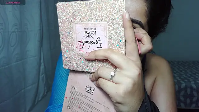 Snapshot of umarany chatting on October 2, 2025, 3:37 pm umarany online show from October 2, 2025, 3:37 pm