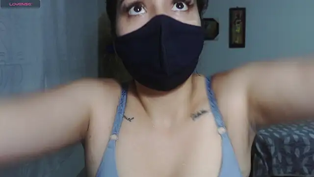 Snapshot of umarany chatting on October 23, 2025, 1:32 pm umarany online show from October 23, 2025, 1:32 pm