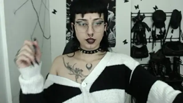 n0sferatus   online show from October 31, 2025, 10:01 am