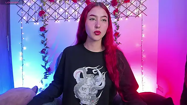 Megan wolf1  online show from February 8, 2026, 3:04 am