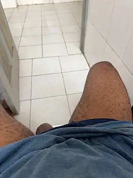 Black-mamba-madingo online show from November 27, 2025, 10:59 am