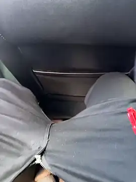 Black-mamba-madingo online show from April 17, 2026, 4:43 pm