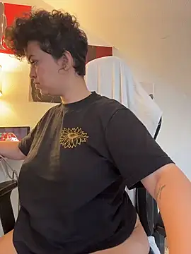 Snapshot of rafamarianoofc chatting on November 1, 2025, 1:27 pm rafamarianoofc online show from November 1, 2025, 1:27 pm