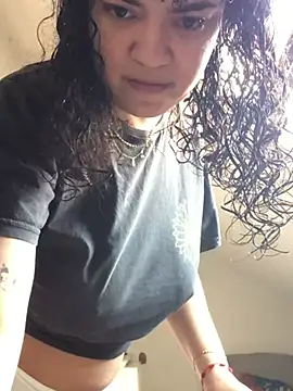 Snapshot of rafamarianoofc chatting on February 23, 2025, 3:08 pm rafamarianoofc online show from February 23, 2025, 3:08 pm