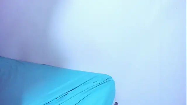 bella-black online show from April 9, 2026, 1:51 am