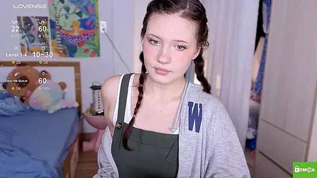 Snapshot of HanahCute chatting on November 27, 2025, 2:23 am HanahCute online show from November 27, 2025, 2:23 am