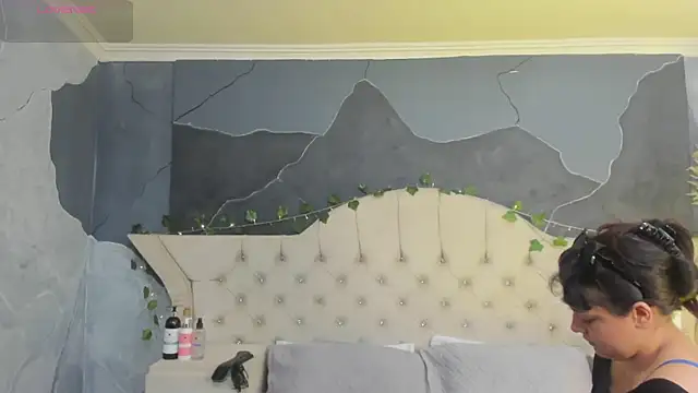 AmberGreyy  online show from January 9, 2026, 5:20 pm