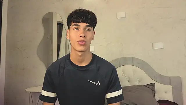 andrewortix online show from March 23, 2026, 4:34 am