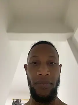 SairaxxxWilliams online show from December 4, 2025, 5:17 am