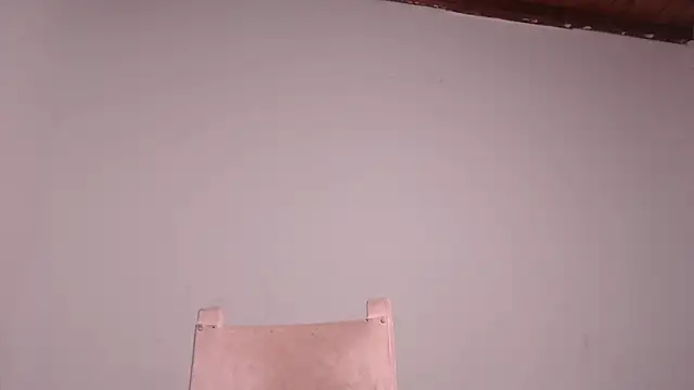 Snapshot of leslie_cs chatting on September 14, 2025, 3:29 am leslie cs online show from September 14, 2025, 3:29 am