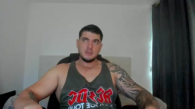 Snapshot of Teilor_Creed chatting on October 22, 2025, 7:46 pm Teilor Creed online show from October 22, 2025, 7:46 pm