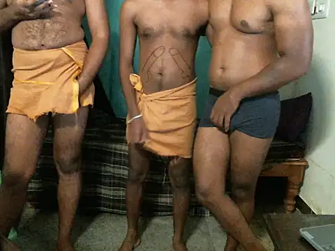 Snapshot of indianbull2023 chatting on September 19, 2025, 7:23 am indianbull2023 online show from September 19, 2025, 7:23 am