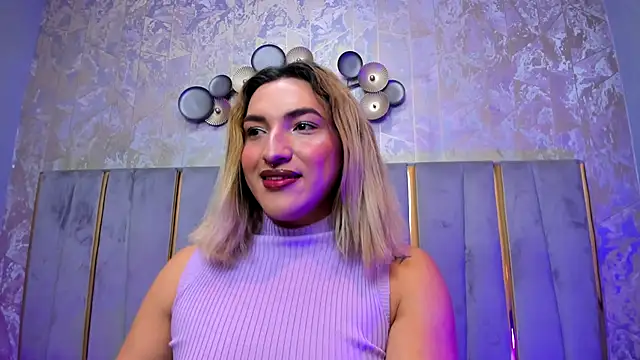 TomLondon  online show from November 29, 2025, 11:54 am