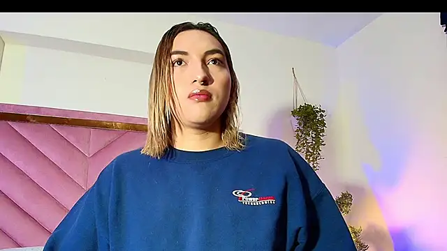 TomLondon  online show from September 29, 2025, 12:00 pm