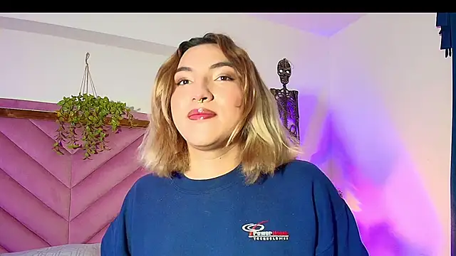 TomLondon  online show from October 8, 2025, 12:28 pm