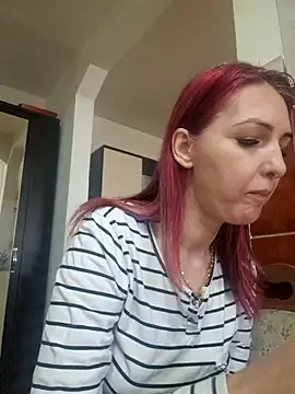 Evadesirex46 online show from April 3, 2026, 9:38 am